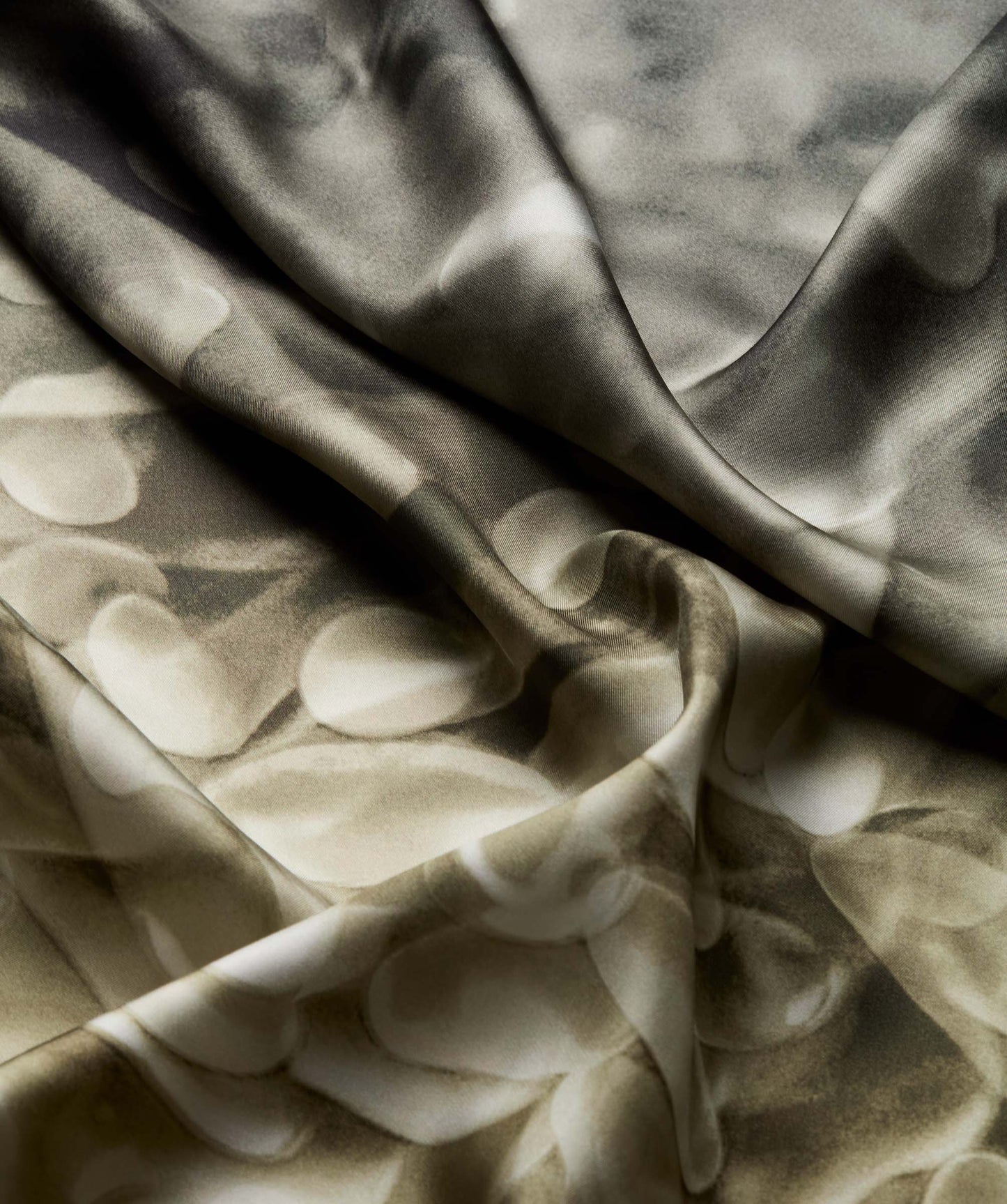 CELEST CORALLURE SCARF