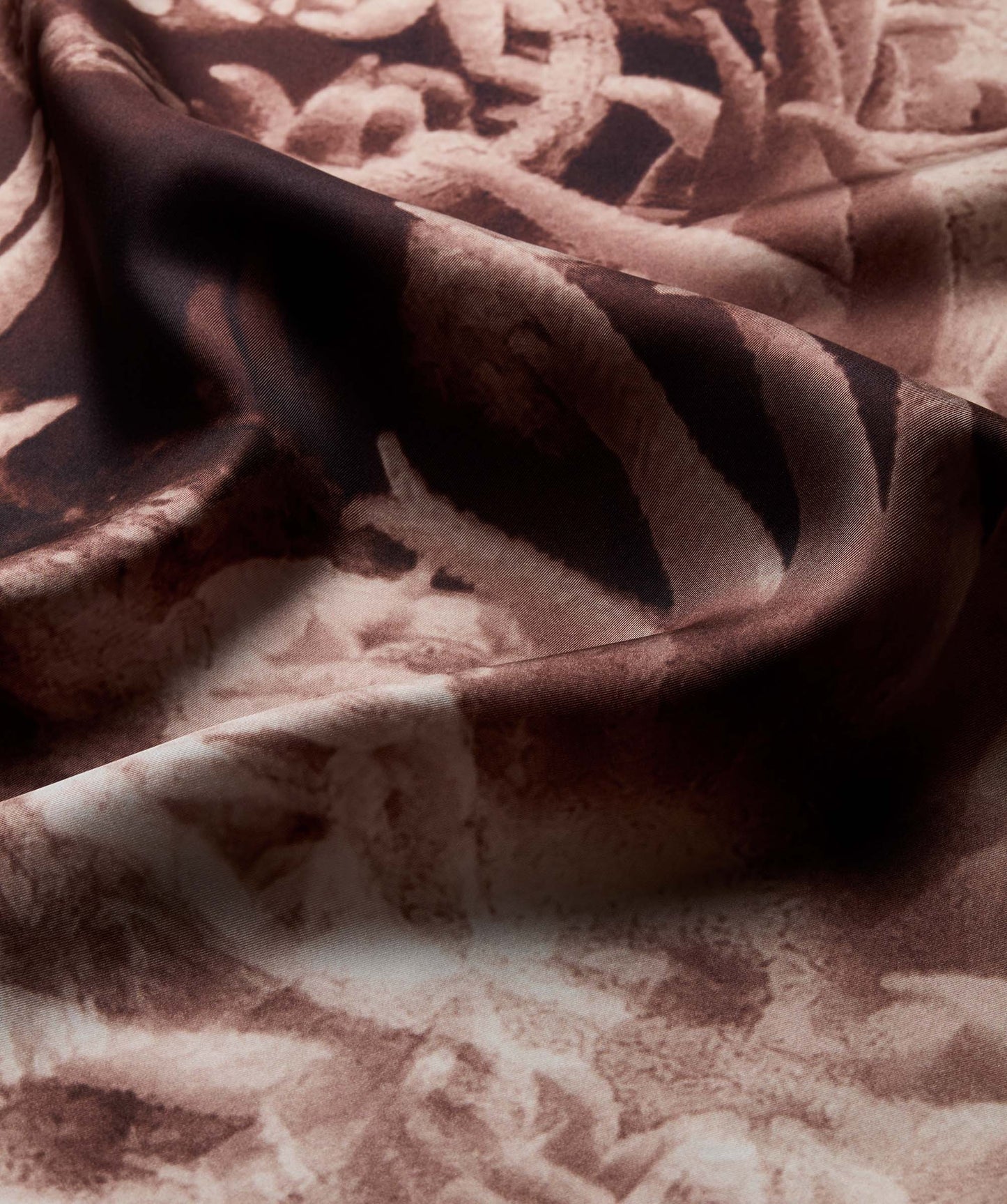 ELYSIAN CORALLURE SCARF