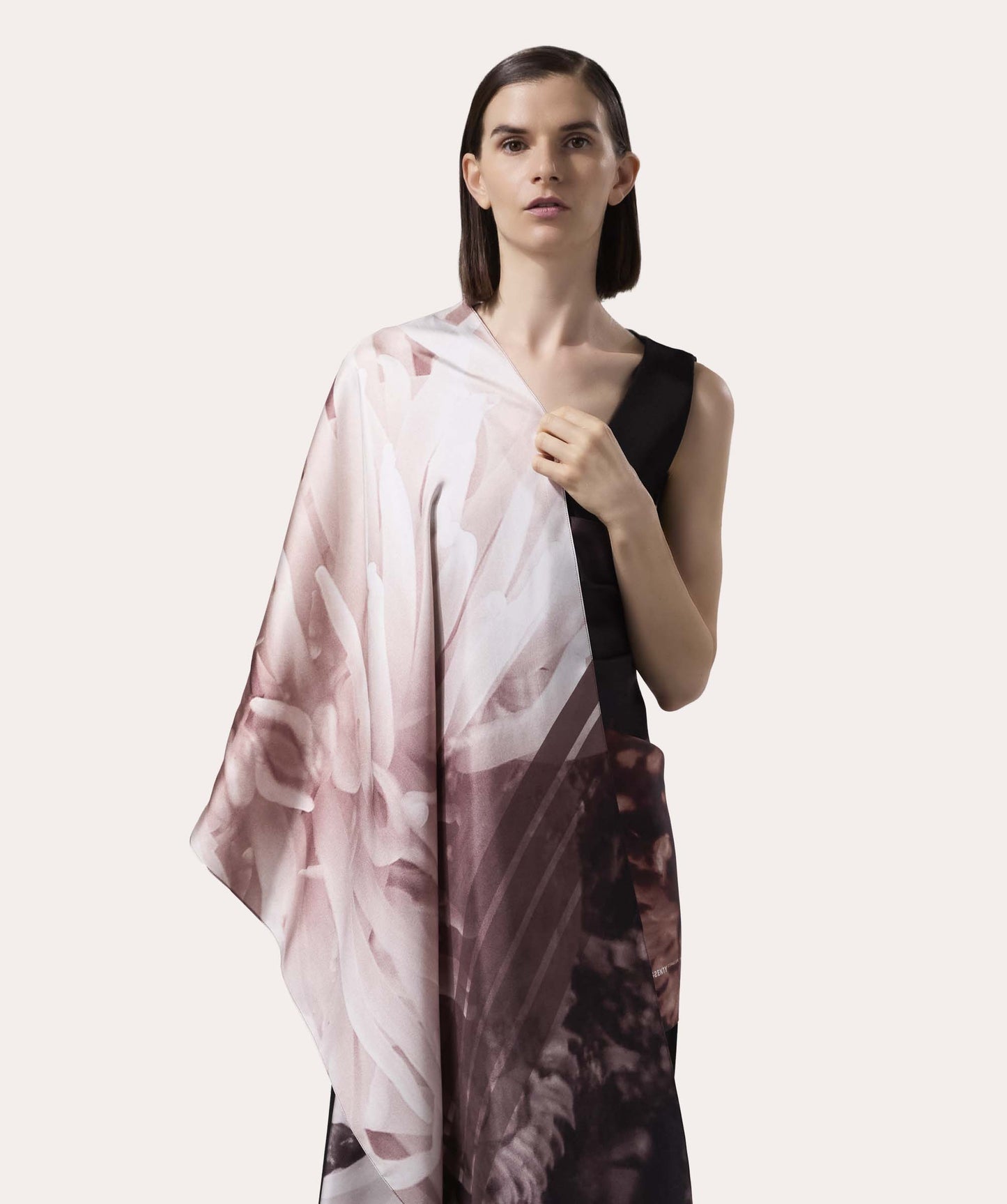 AUREATE CORALLURE SCARF